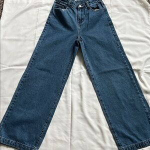 SHEIN Women’s Relaxed Fit Blue Jeans